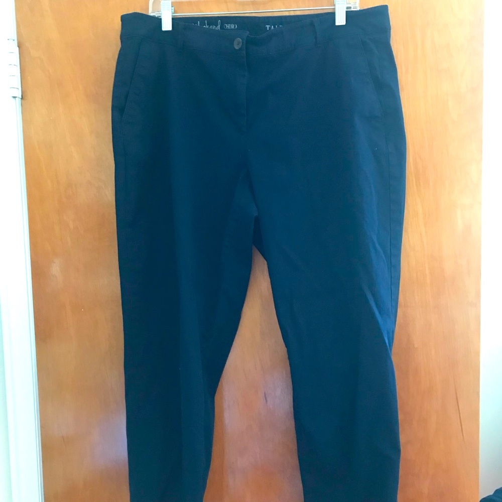 NAVY Talbots Capris